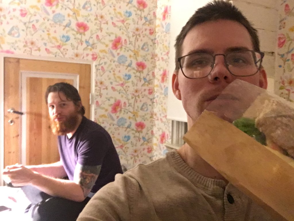 Gas station food in Sundsvall